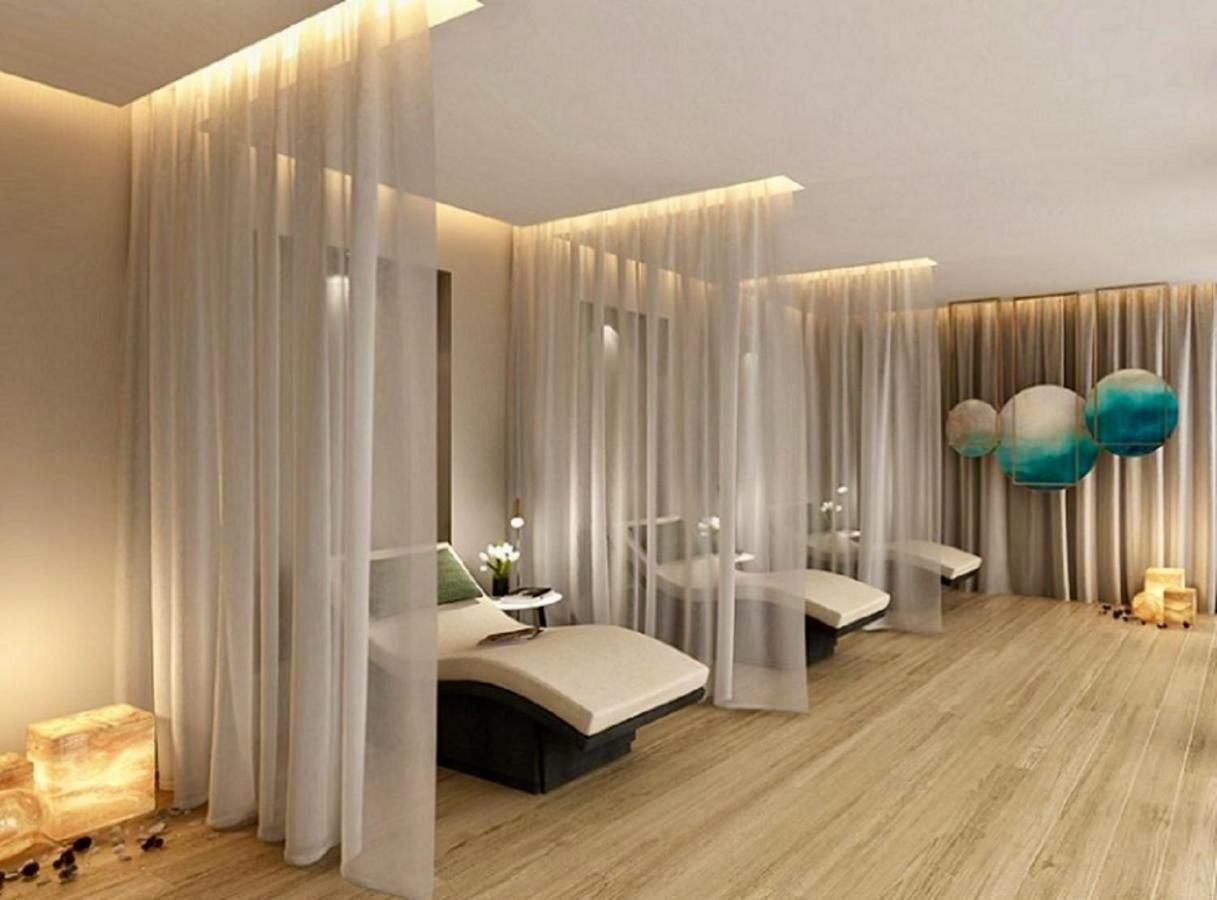 Apartment High Floor Burj Khalifa & Sea View With Stunning Infinity Pool *