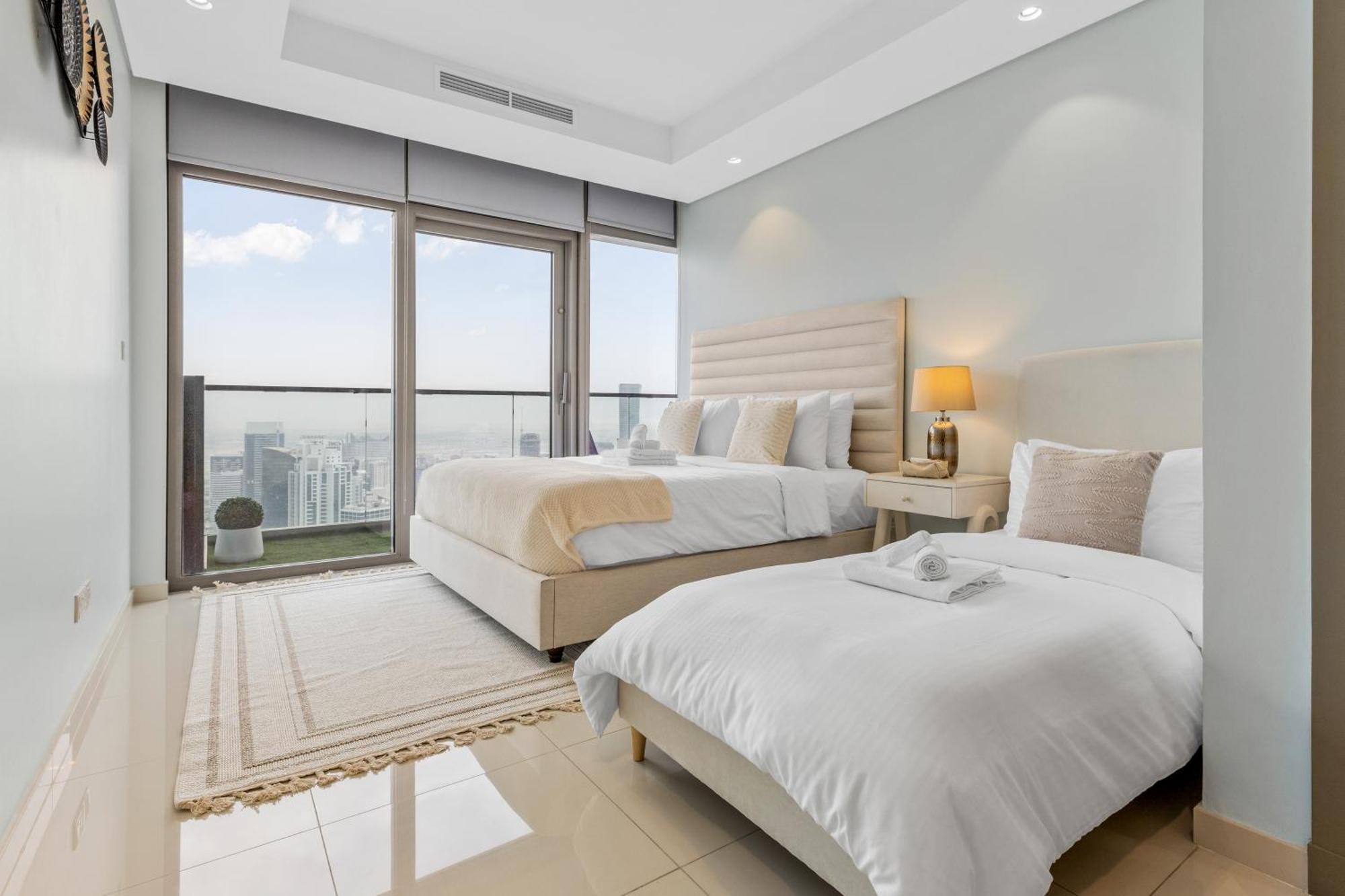 High Floor Burj Khalifa & Sea View With Stunning Infinity Pool Apartment Dubai